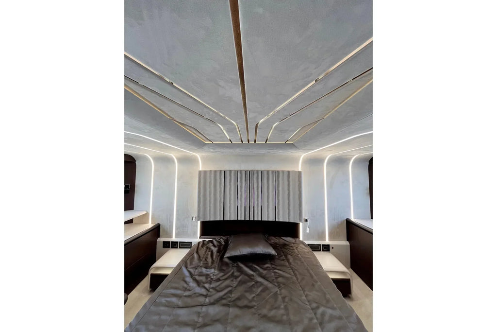 GALEON 700’ SKY